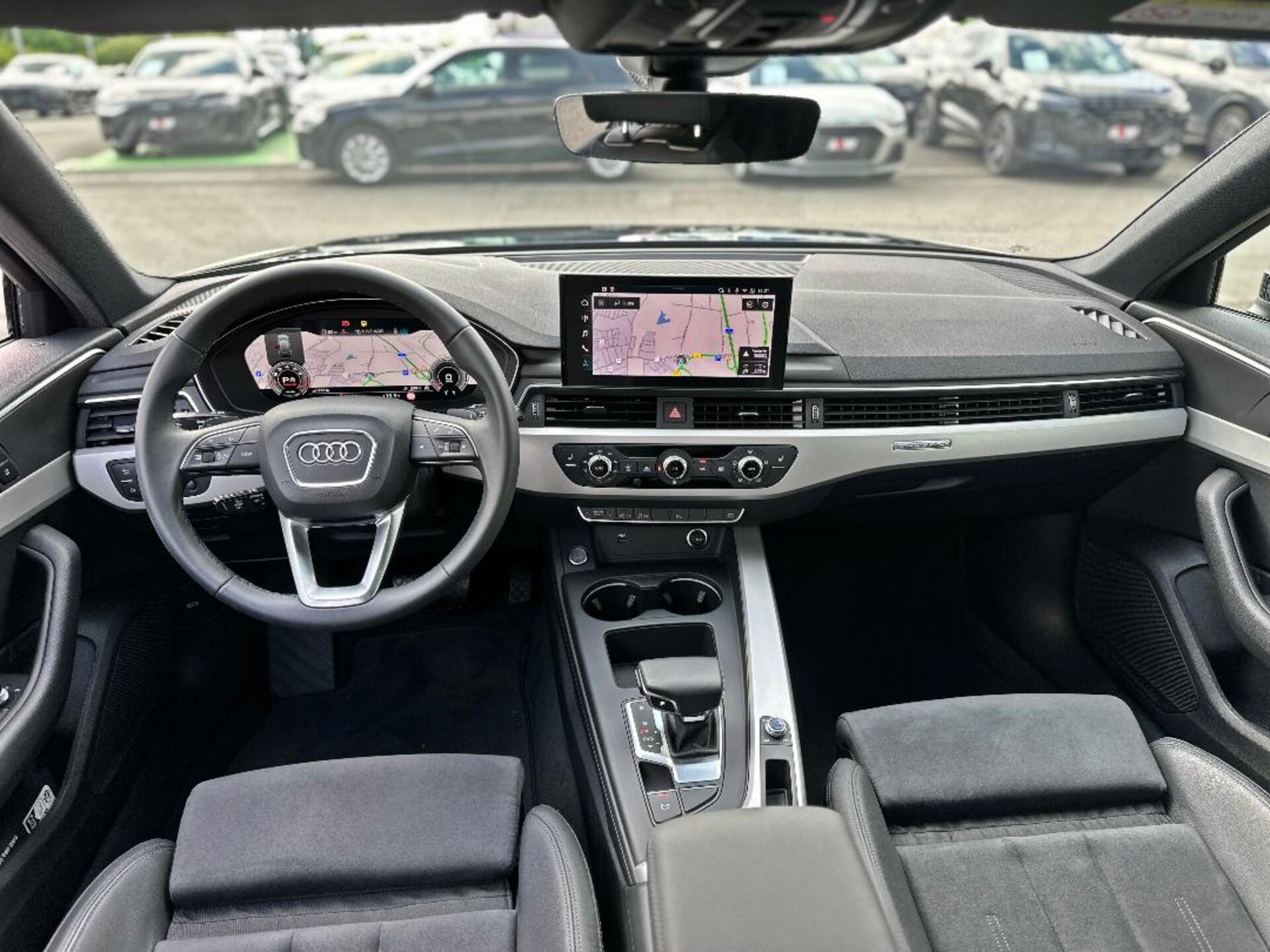 Audi A4 Avant S line
