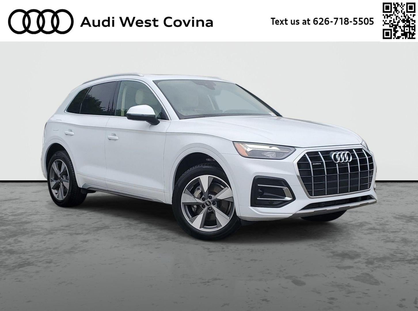 2022 Audi Q5 40 Premium Plus's photo