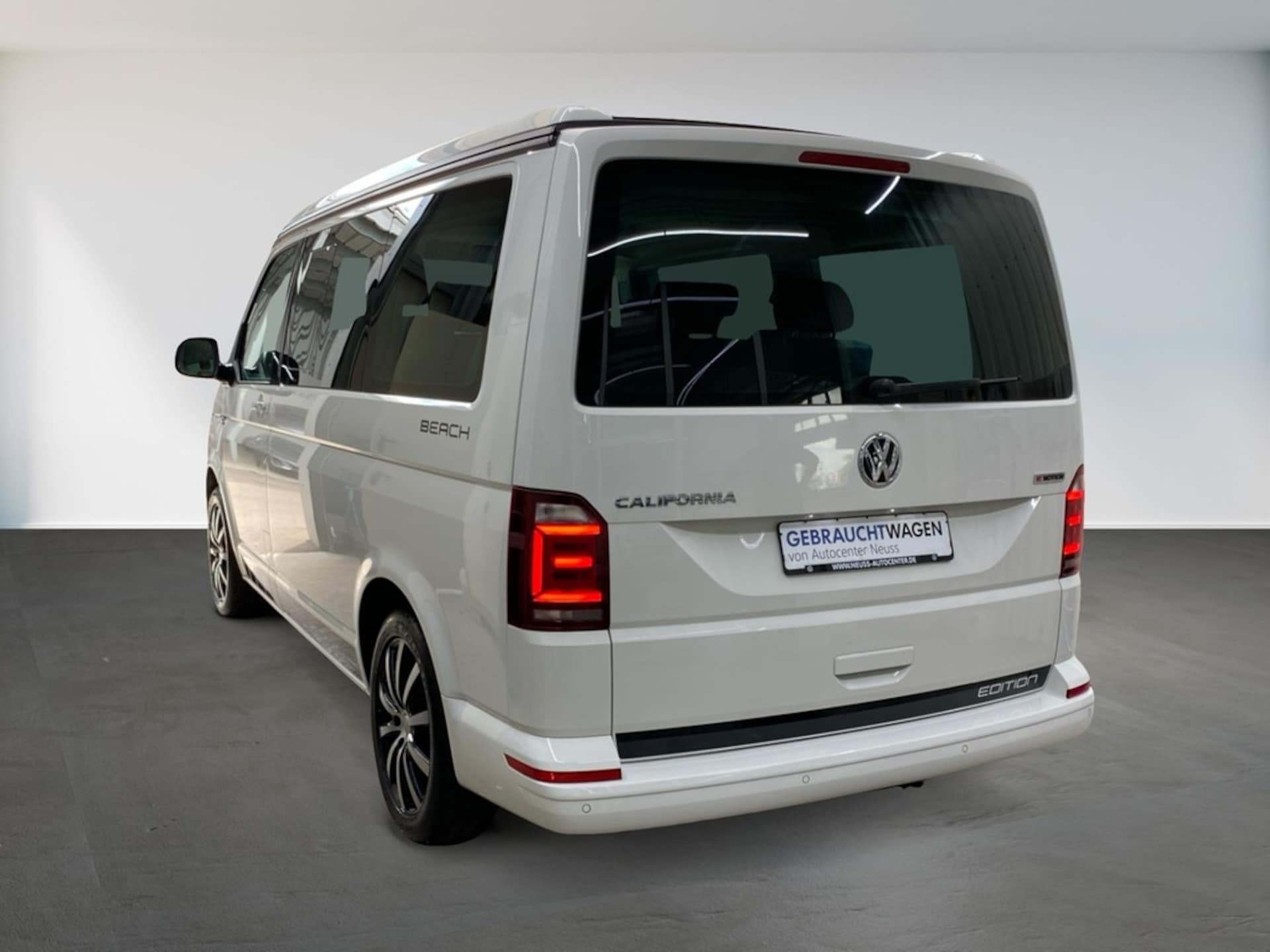 Volkswagen T6 California Beach