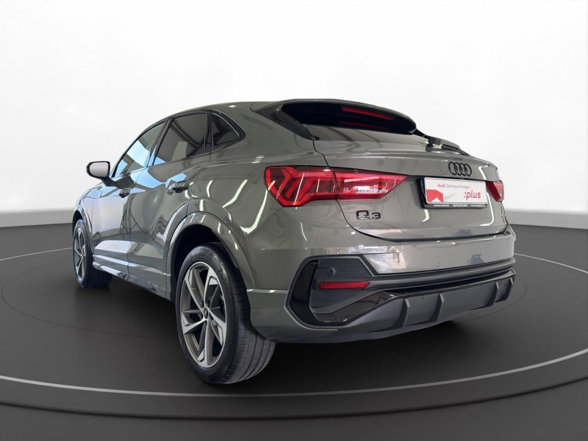 Audi Q3 Sportback S line