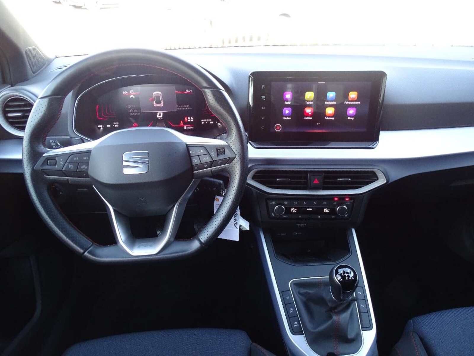 SEAT Arona – Bild 6