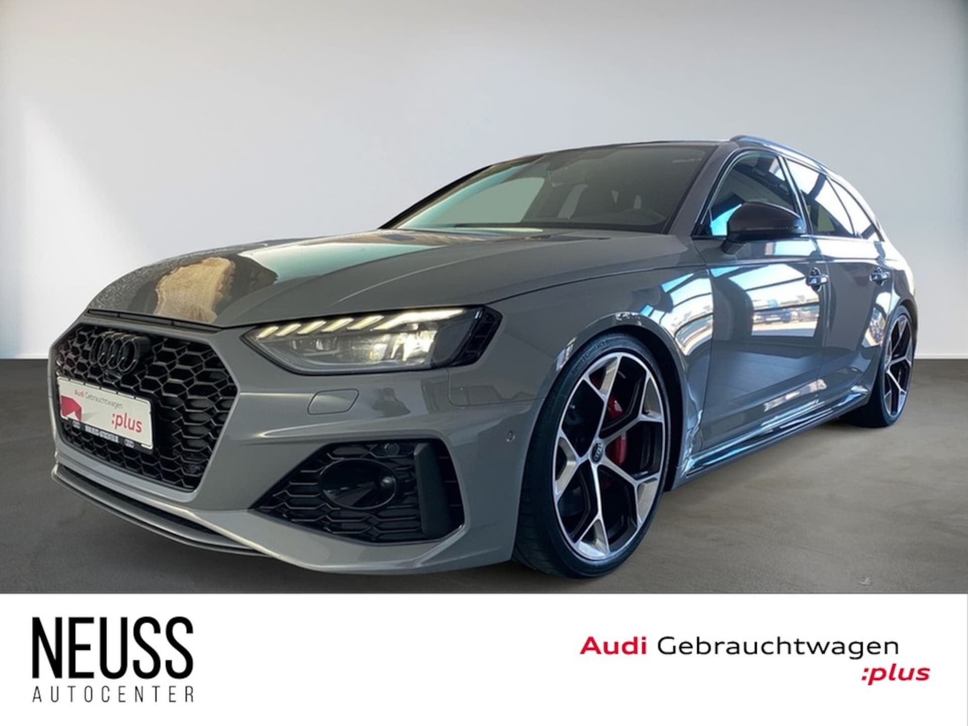 Audi RS 4 Avant 2024