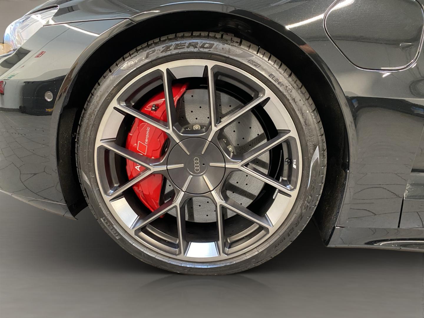 Image about Audi RS e-tron GT performance e-tron quattro