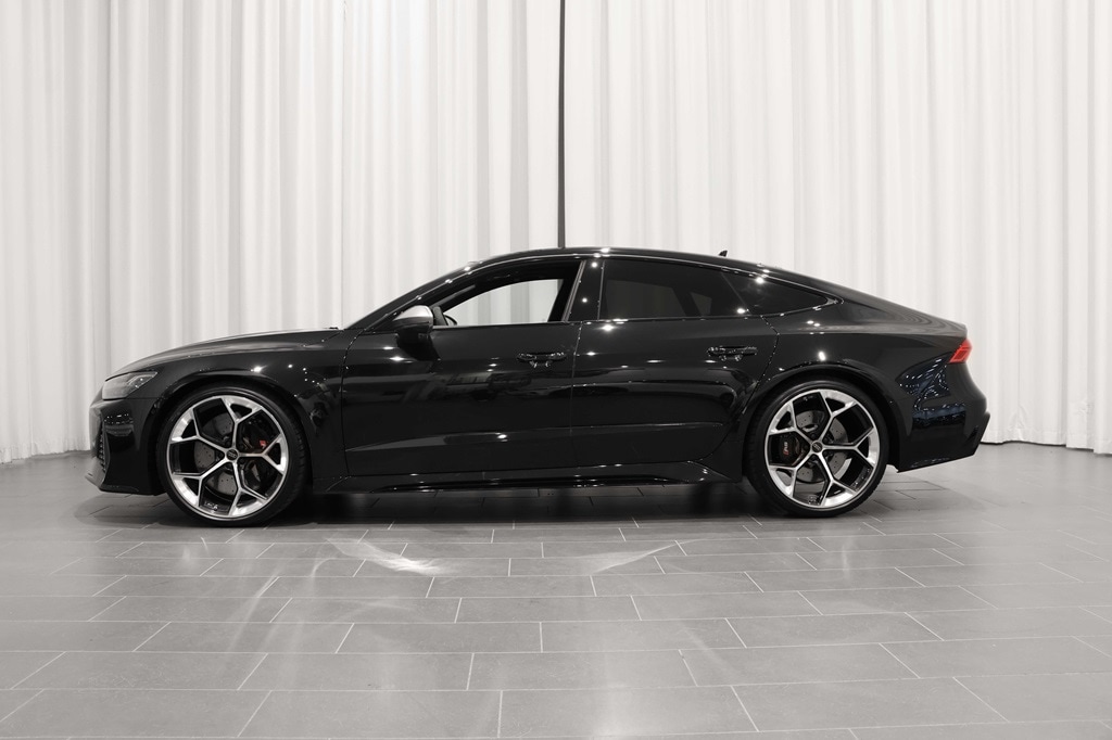 Bild som visar Audi RS 7 Sportback RS 7 Sportback performance 630 hk tiptronic - för mer information kontakta din Audi Partner