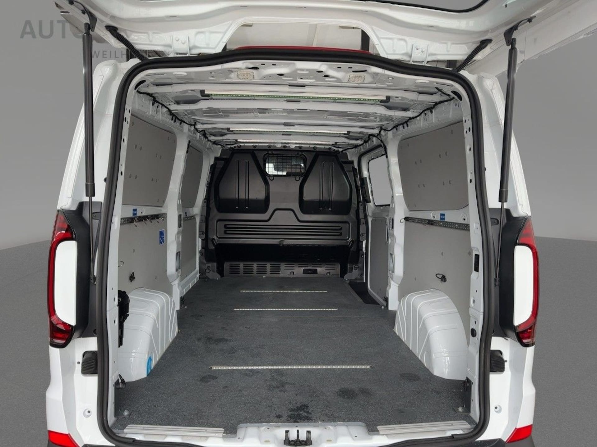 Volkswagen Transporter Kasten langer Radstand