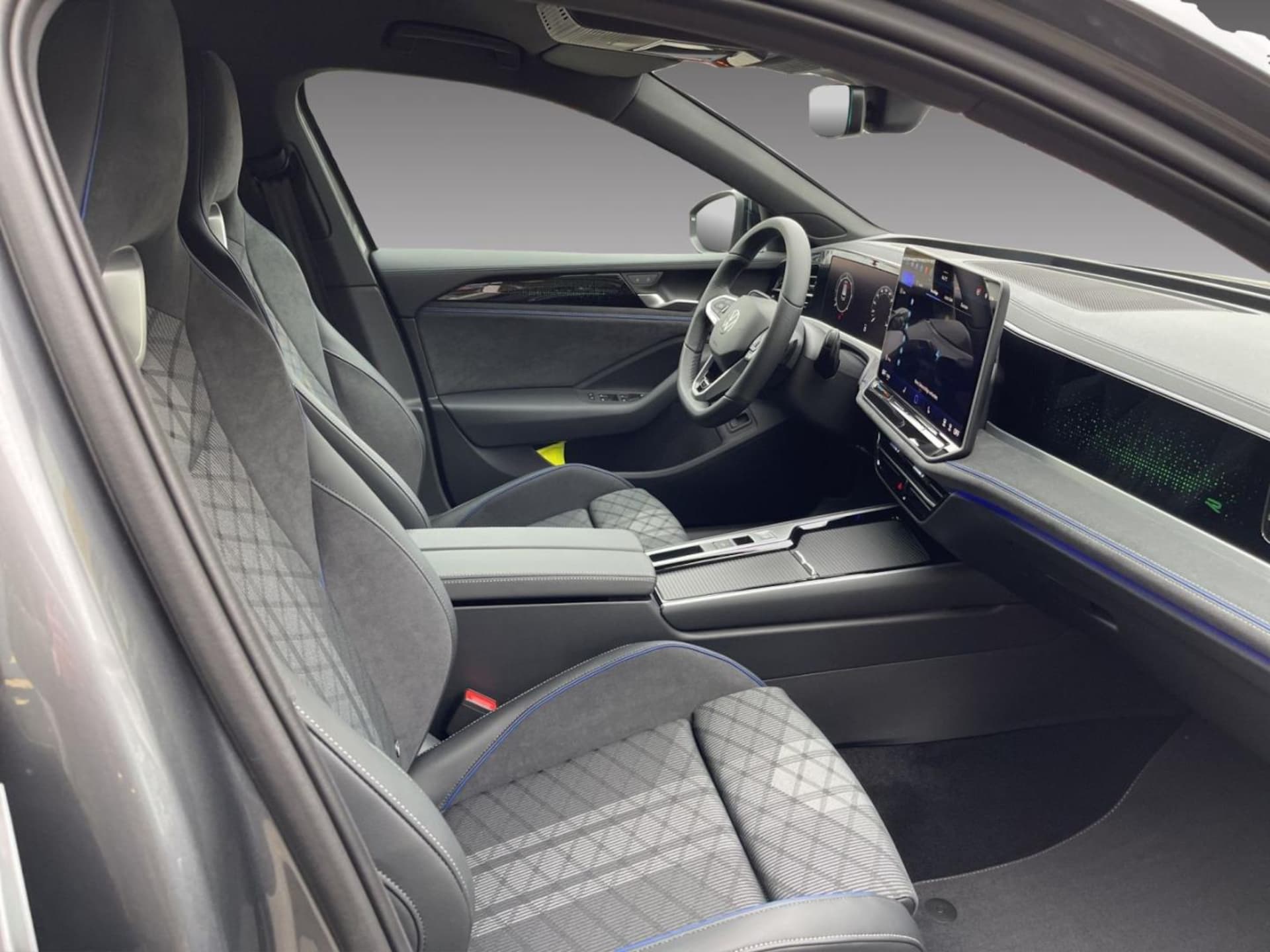 Volkswagen Passat R-Line