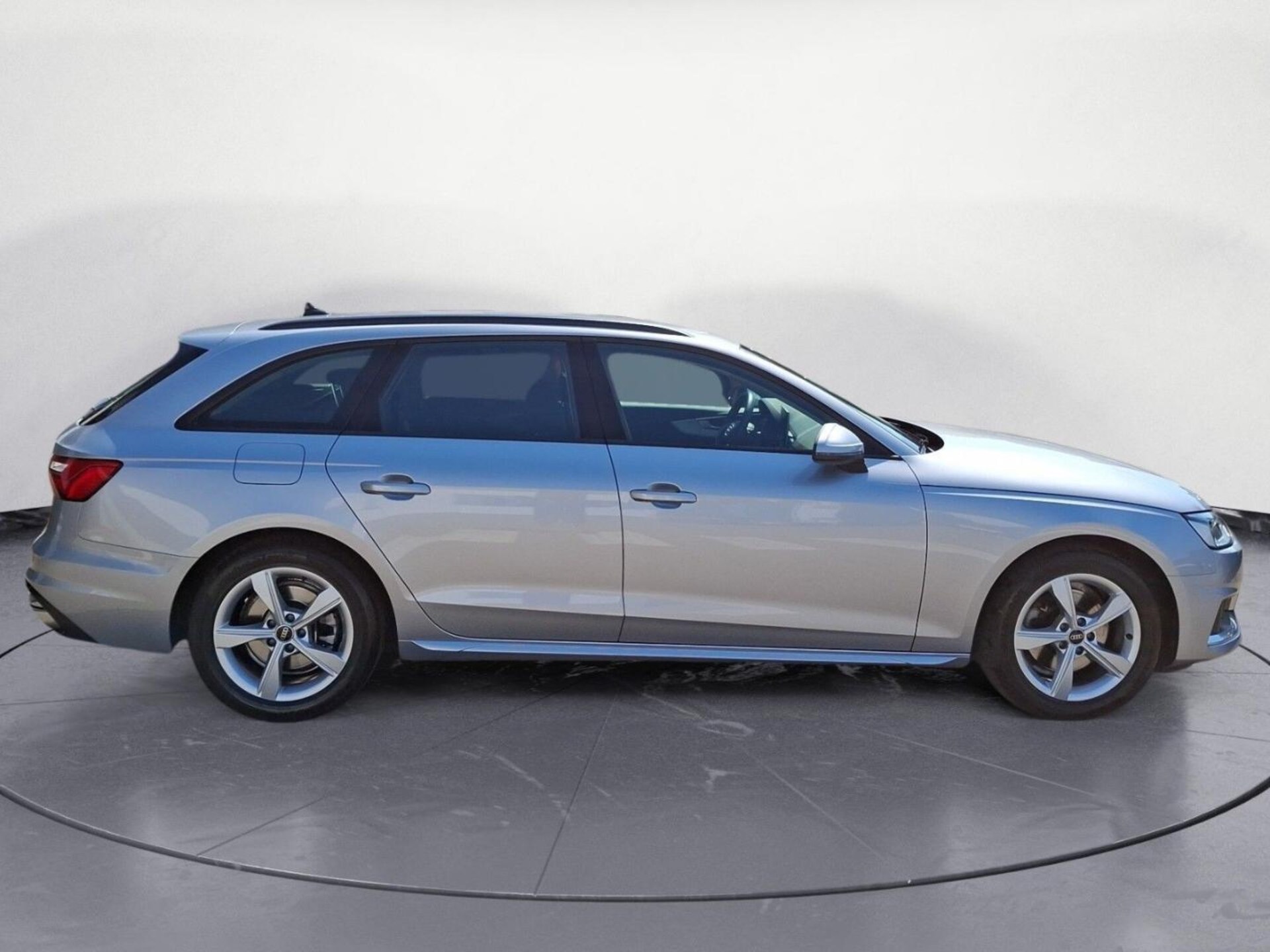 Audi A4 Avant Advanced