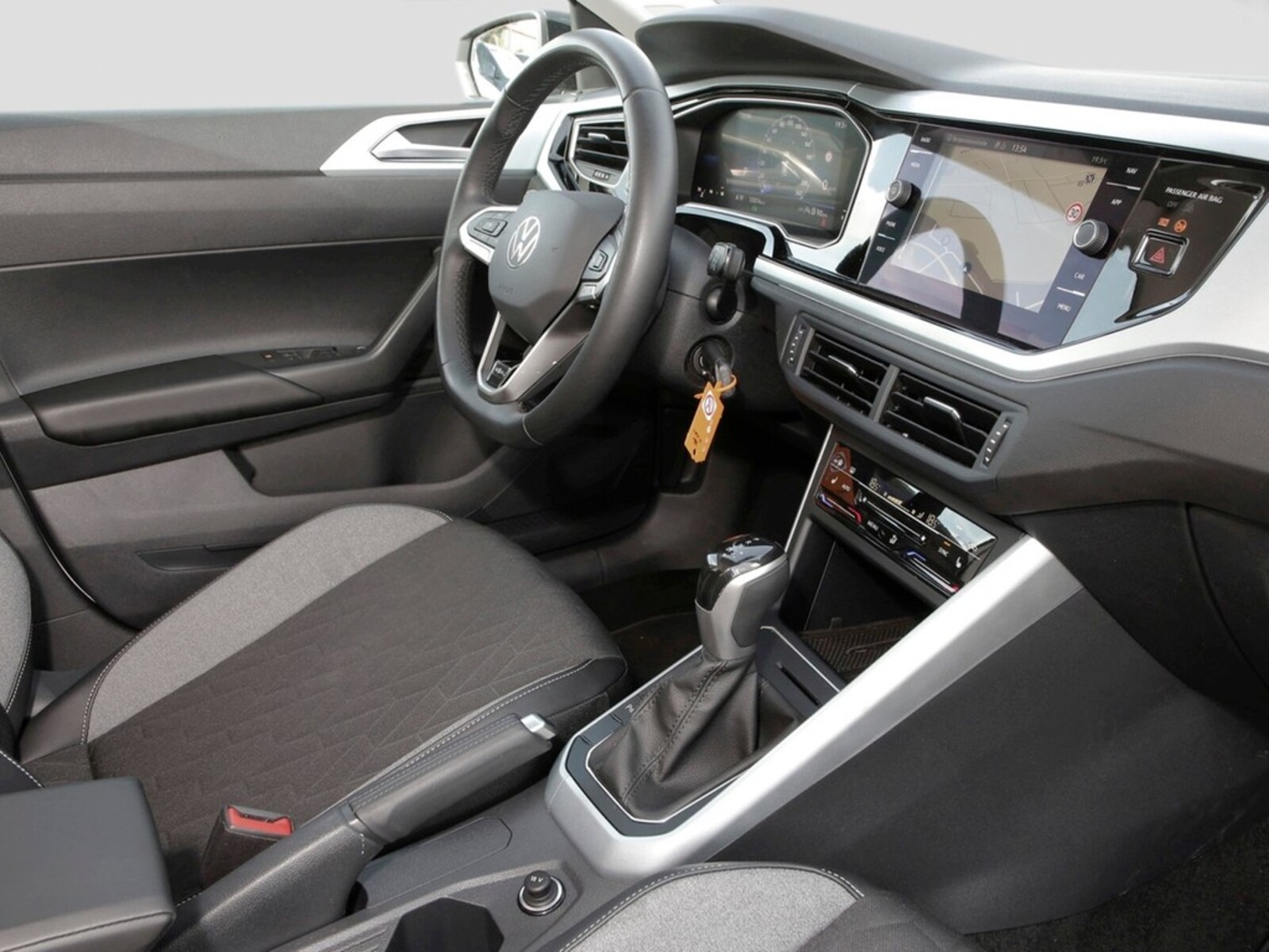 Volkswagen Polo – Bild 9