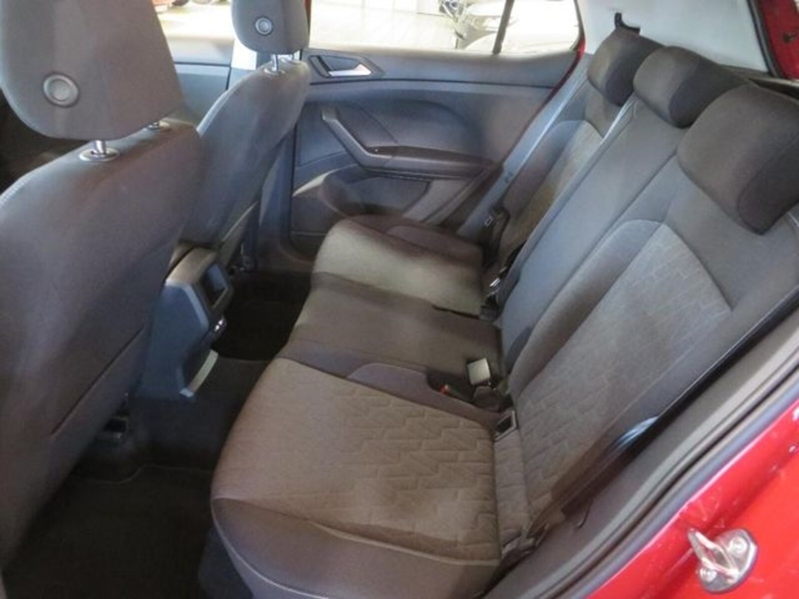 Volkswagen T-Cross – Bild 6