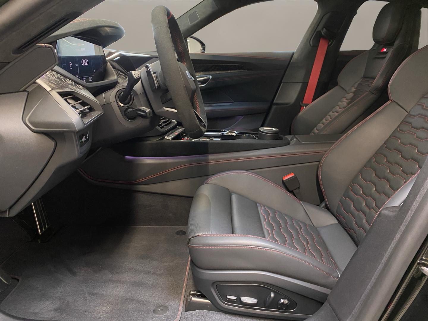 Image about Audi RS e-tron GT performance e-tron quattro