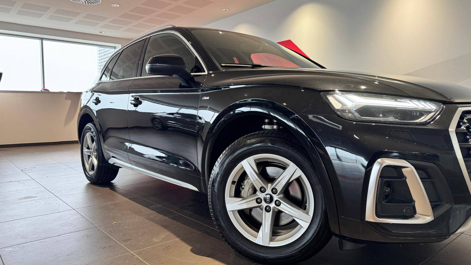 Image about Audi Q5 S line 40 TDI quattro 150 kW (204 ch) S tronic