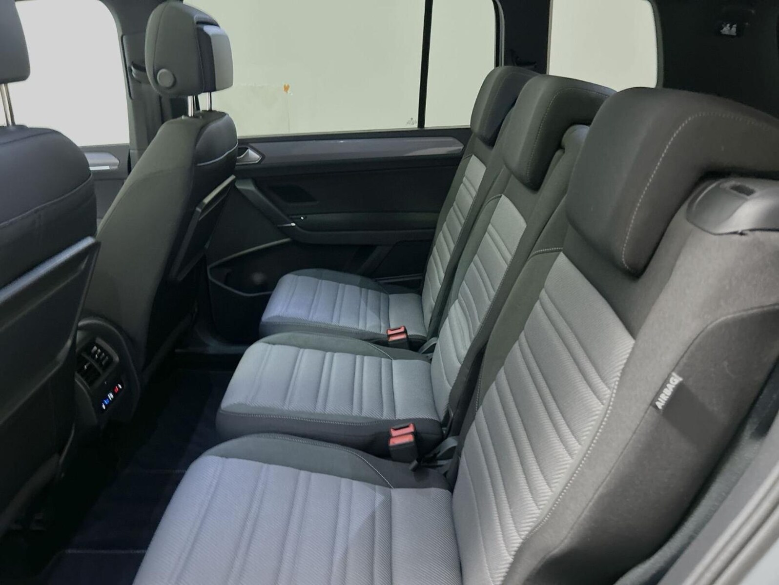 Volkswagen Touran – Bild 22