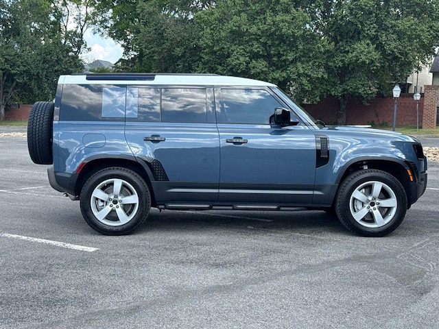 2026 Land Rover Defender