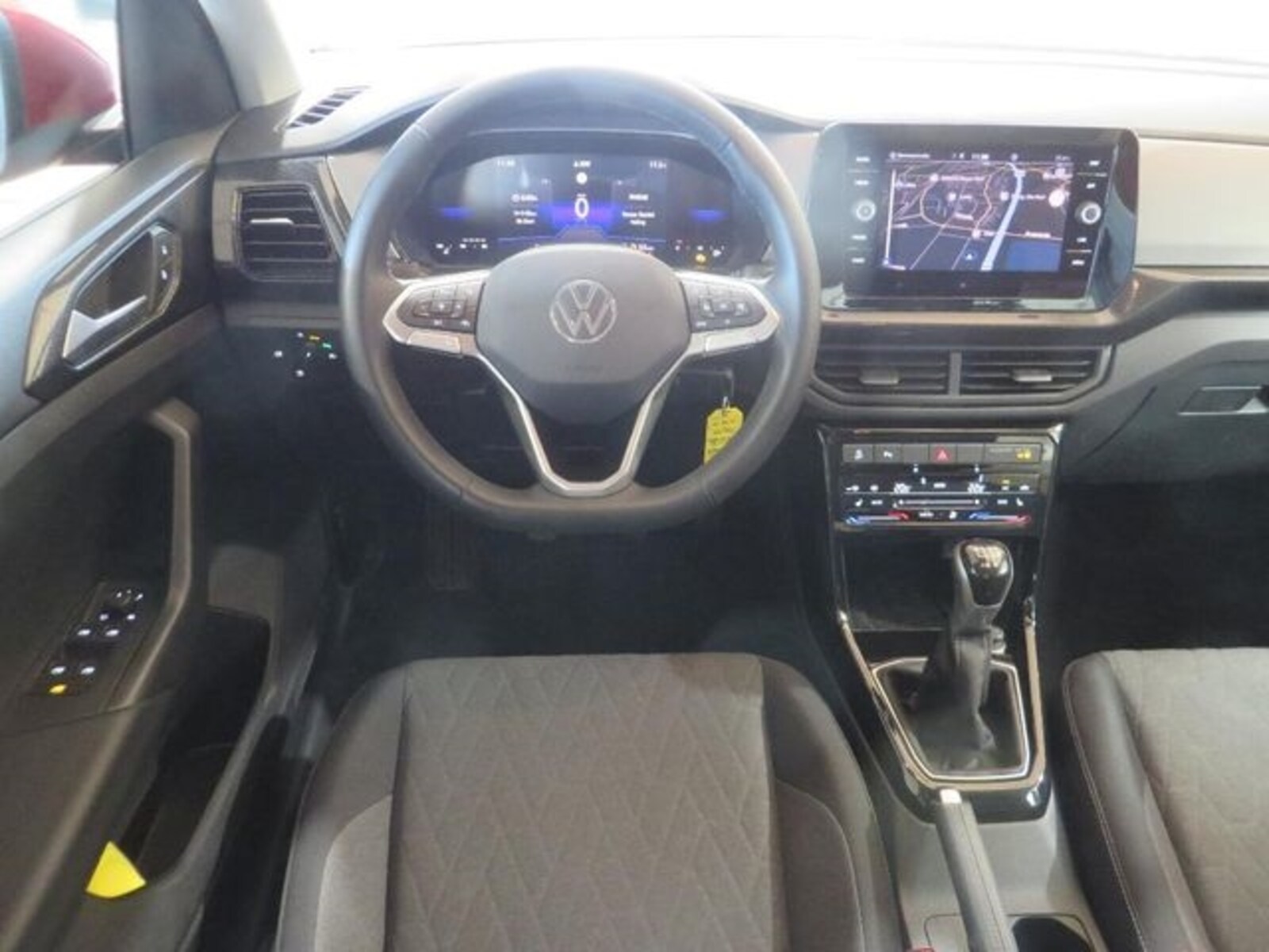 Volkswagen T-Cross – Bild 8