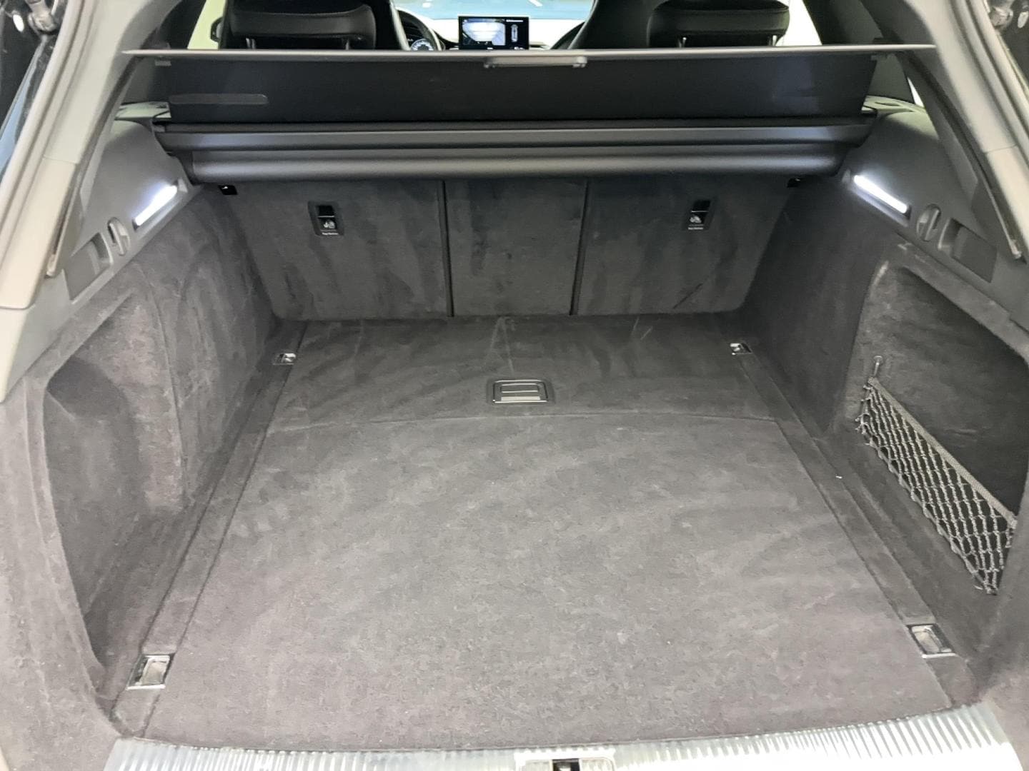 Image about Audi S4 Avant S4 Avant TDI 255 kW (347 ch) tiptronic