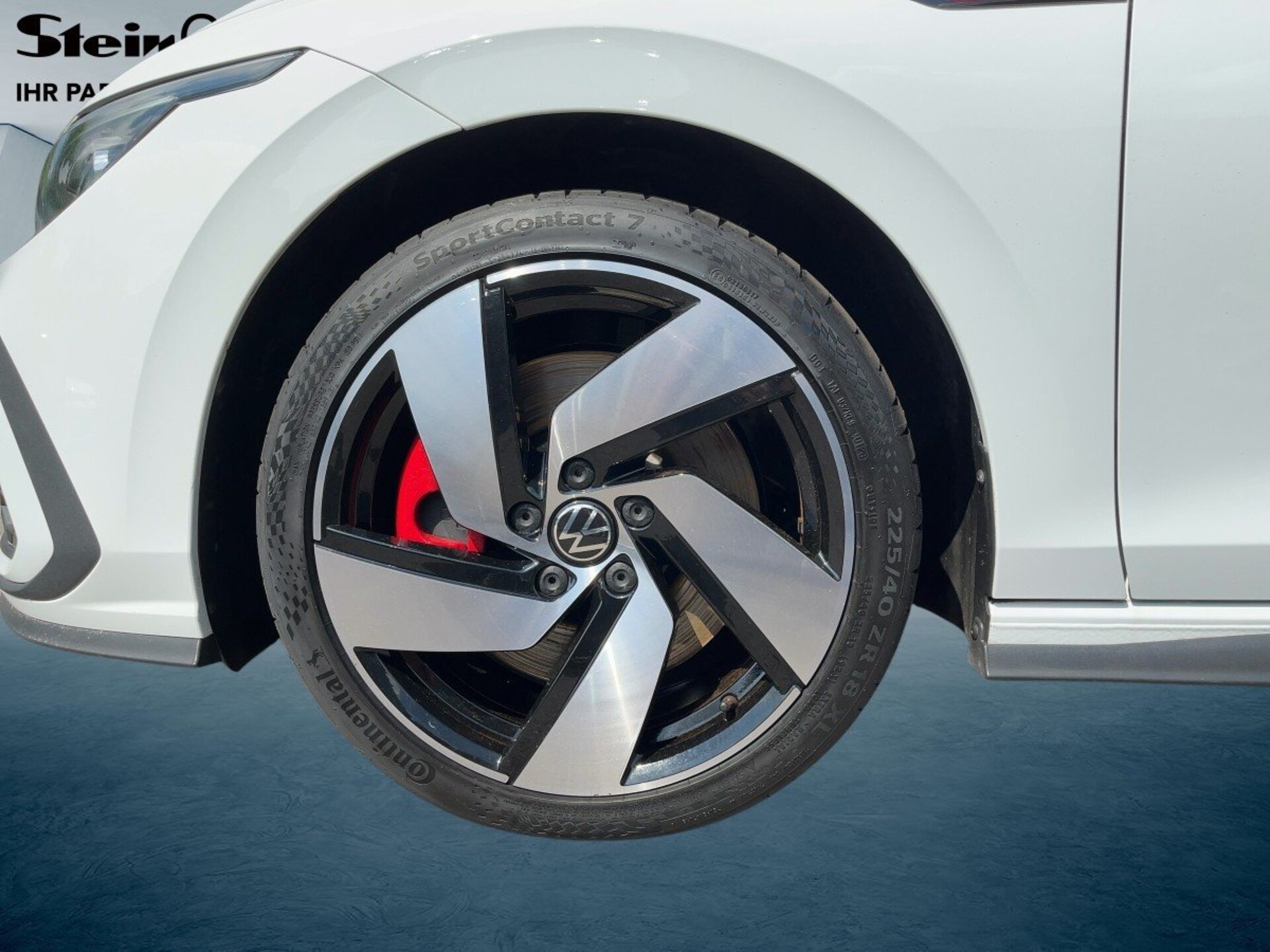 Volkswagen Golf GTI