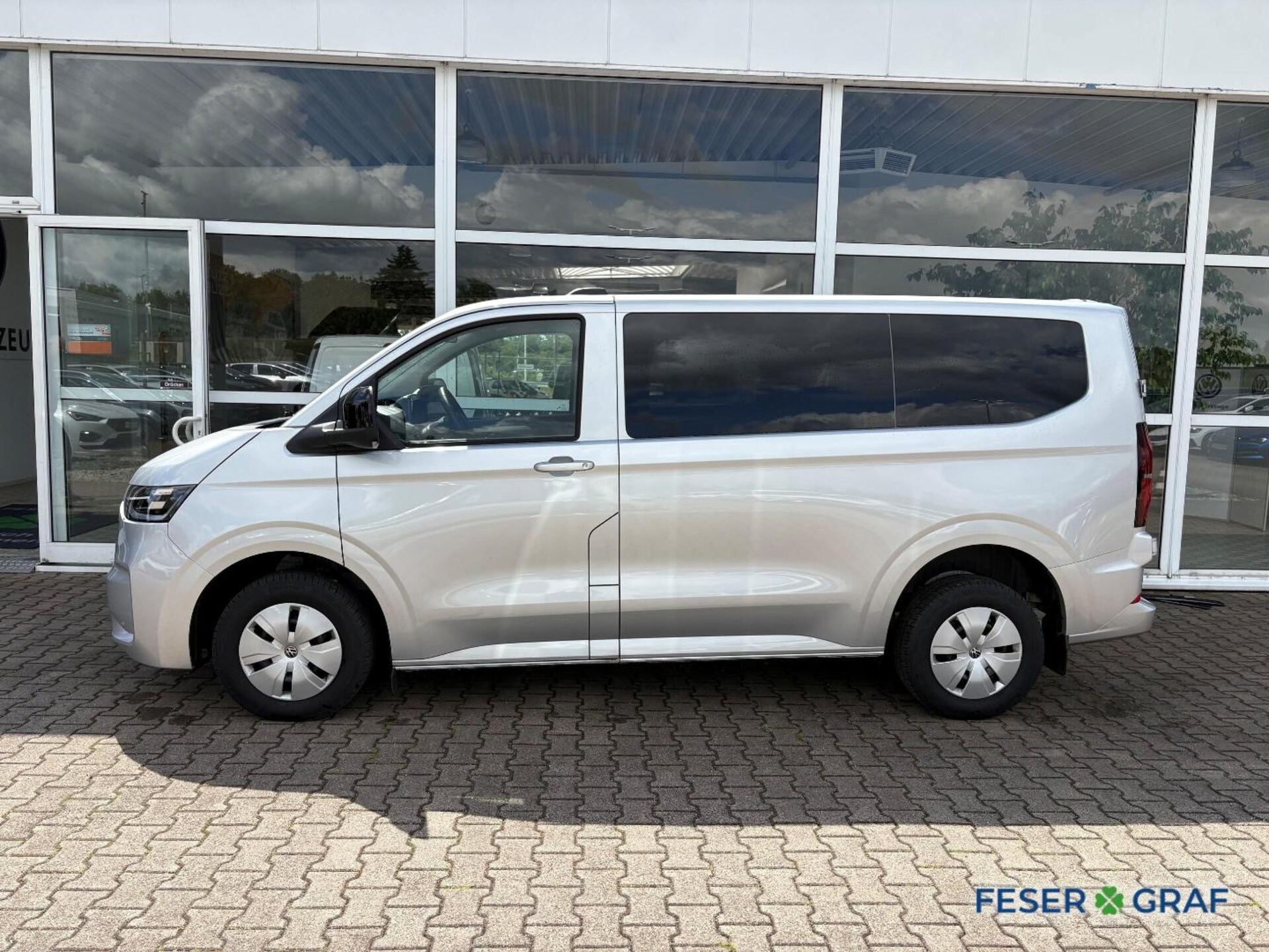Volkswagen Caravelle Life