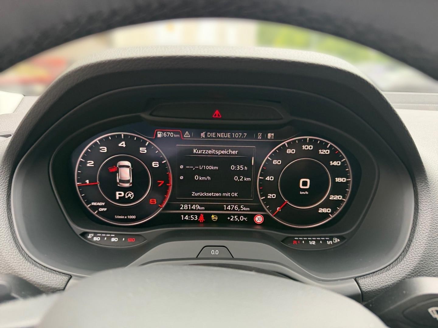 Bild über Audi Q2 advanced 35 TFSI S tronic - für weitere Informationen kontaktieren Sie den Audi Partner