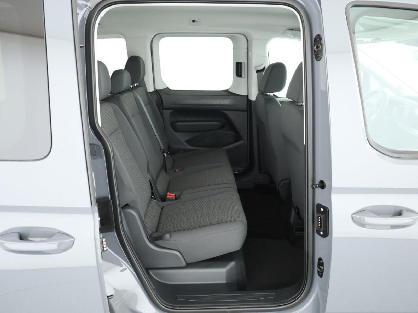 Volkswagen Caddy – Bild 8