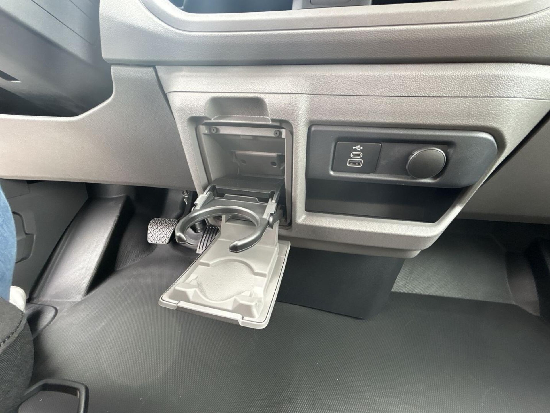 Volkswagen Transporter Kasten kurzer Radstand