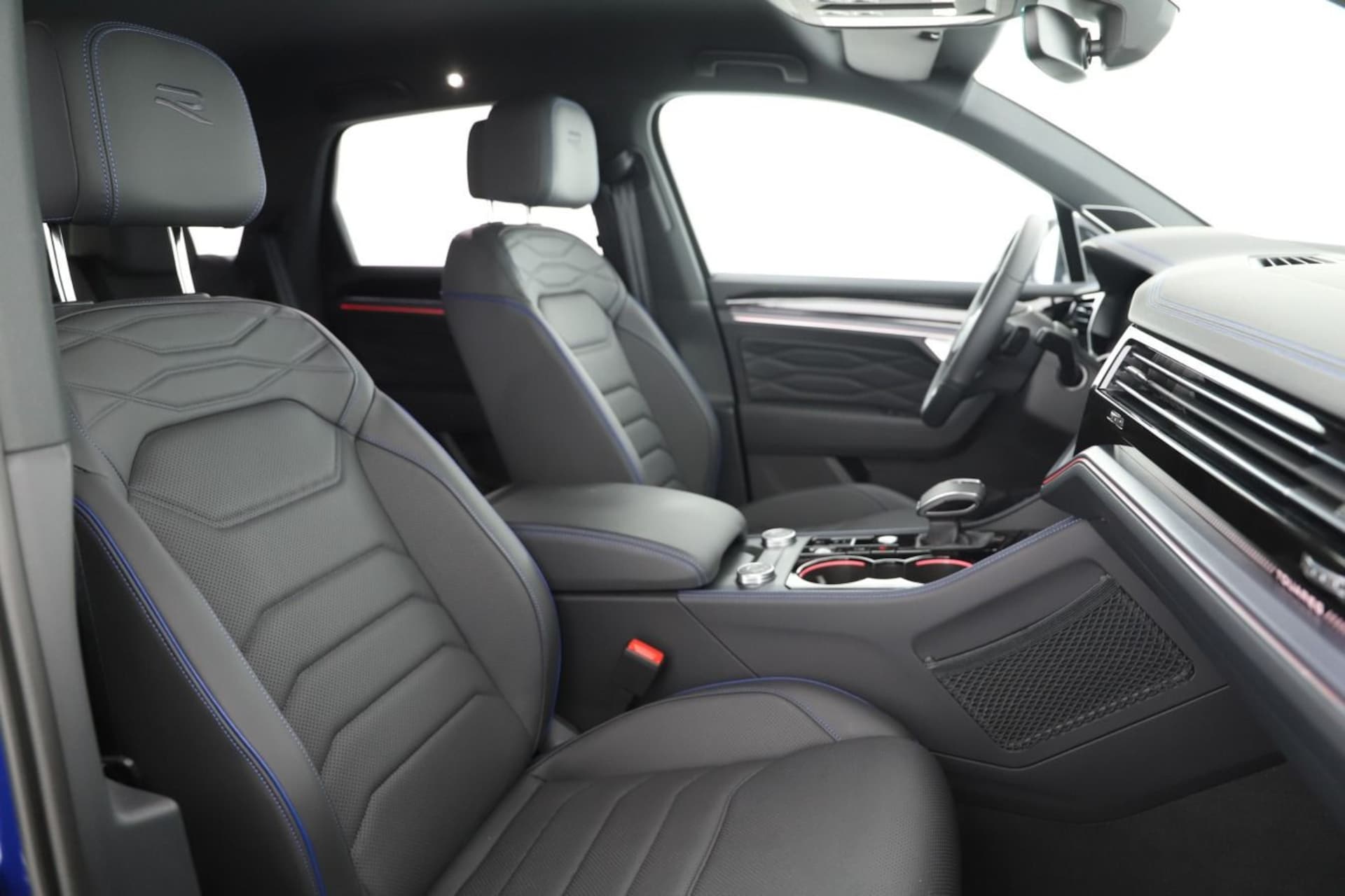 Volkswagen Touareg R