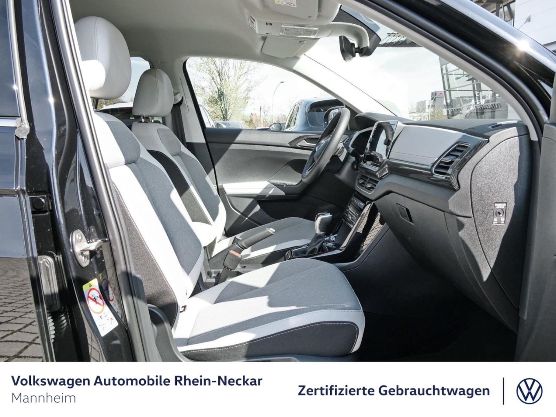 Volkswagen T-Cross Style