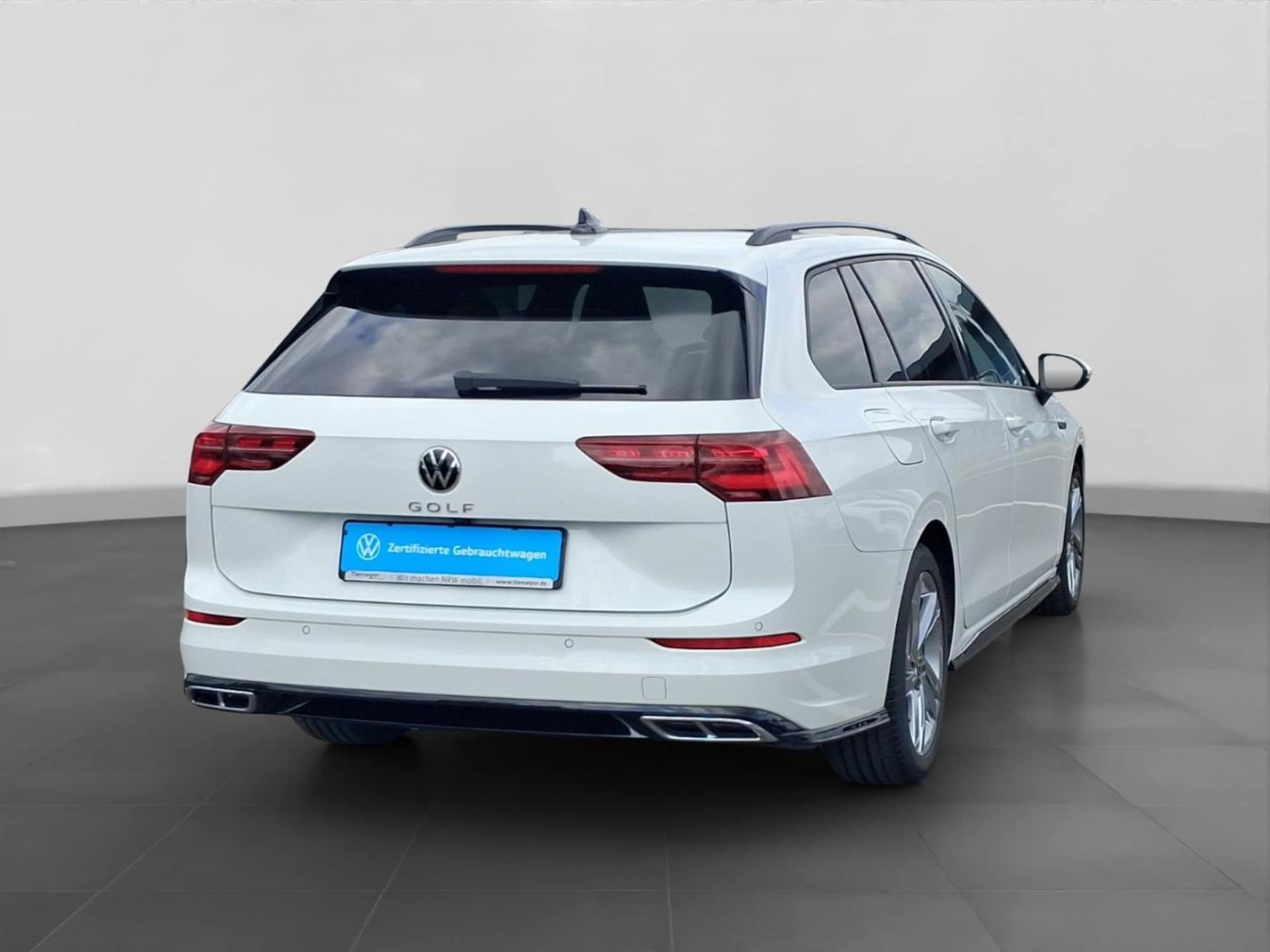 Volkswagen Golf Variant R-Line