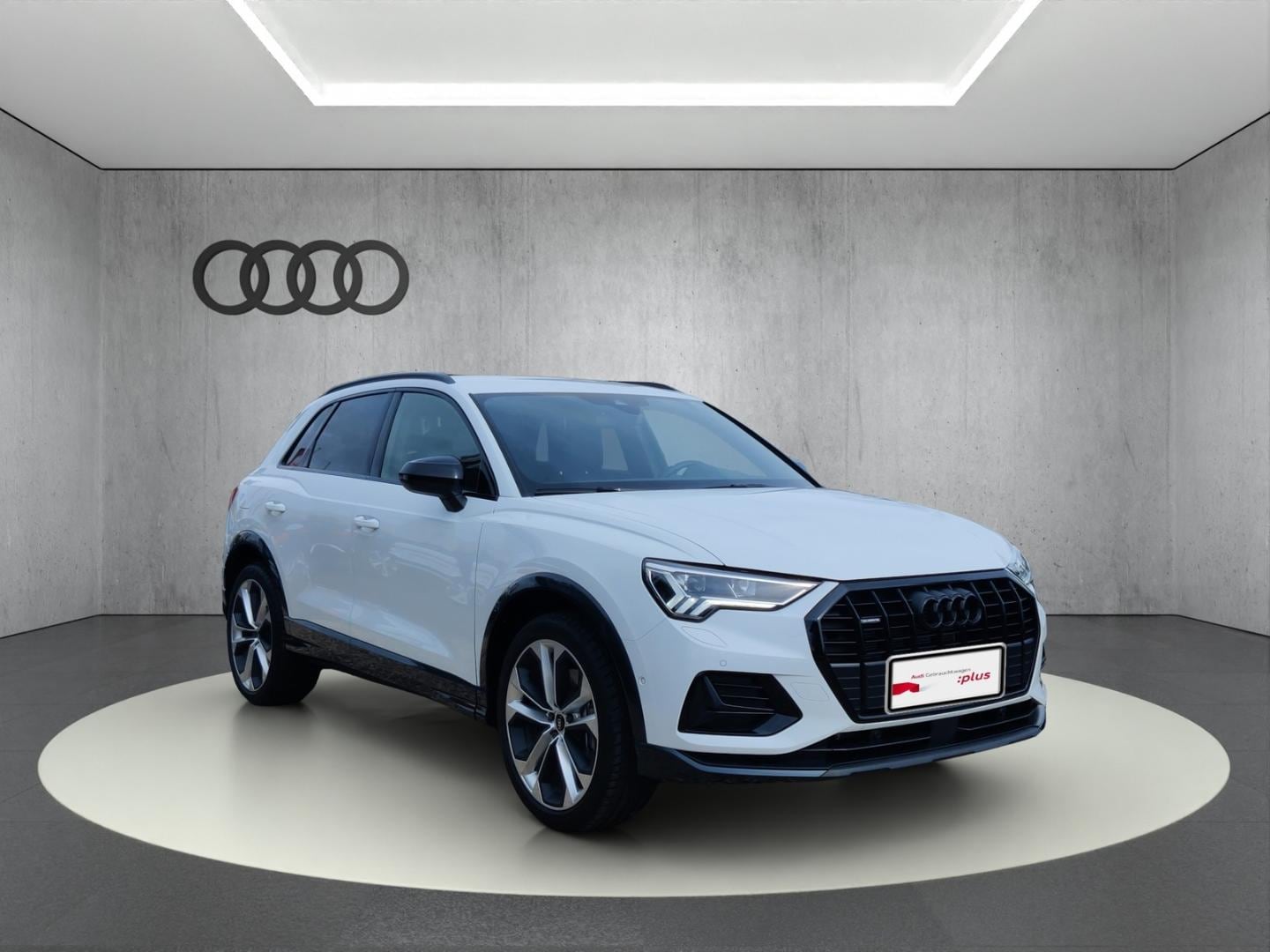 Bild über Audi Q3 TFSI quattro 180 kW S tronic - für weitere Informationen kontaktieren Sie den Audi Partner