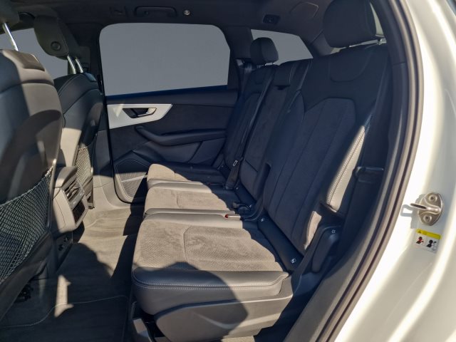 Image about Audi Q7 50 TDI quattro tiptronic