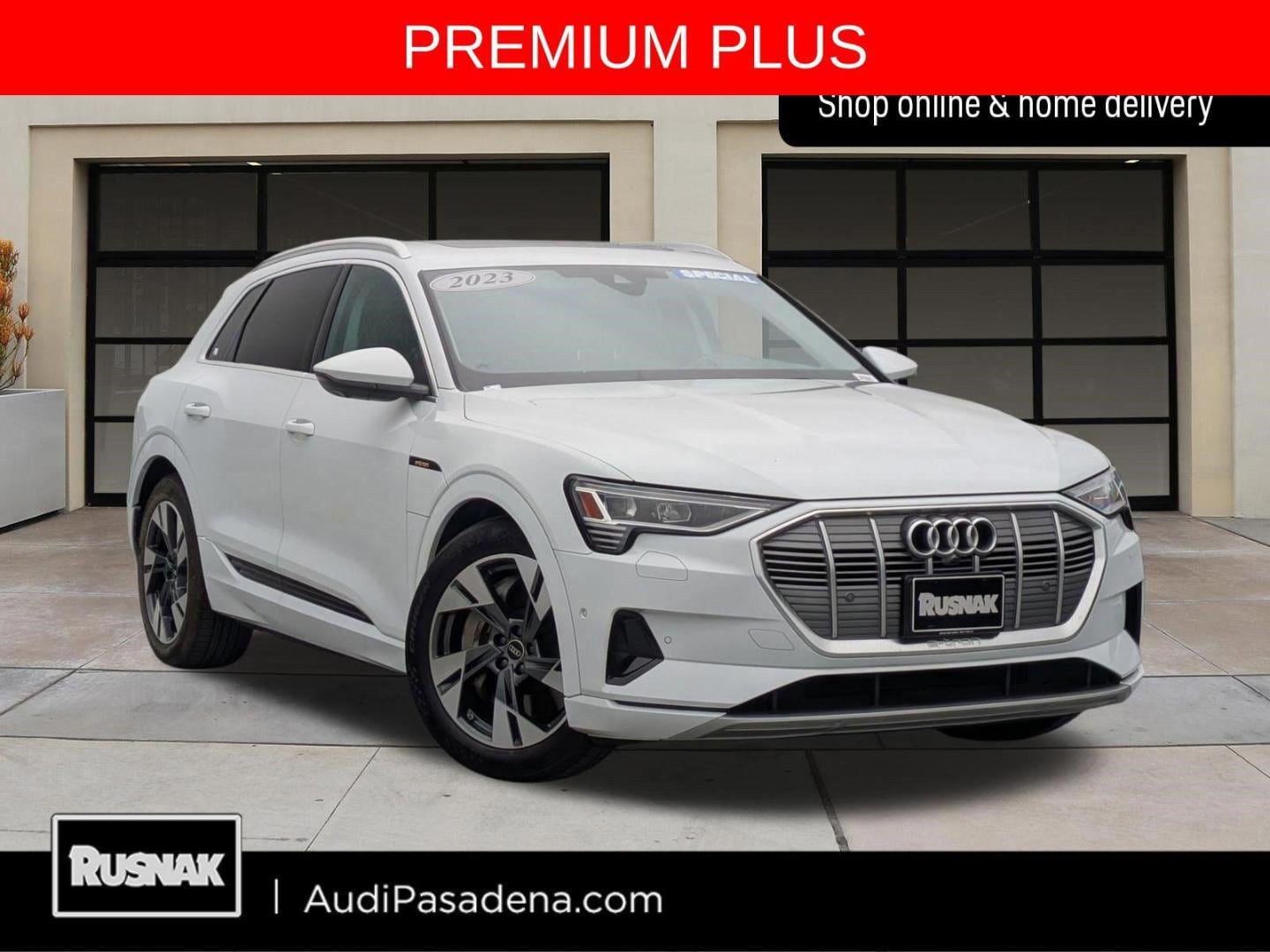 2023 Audi e-tron 95 kWh Premium Plus quattro's photo