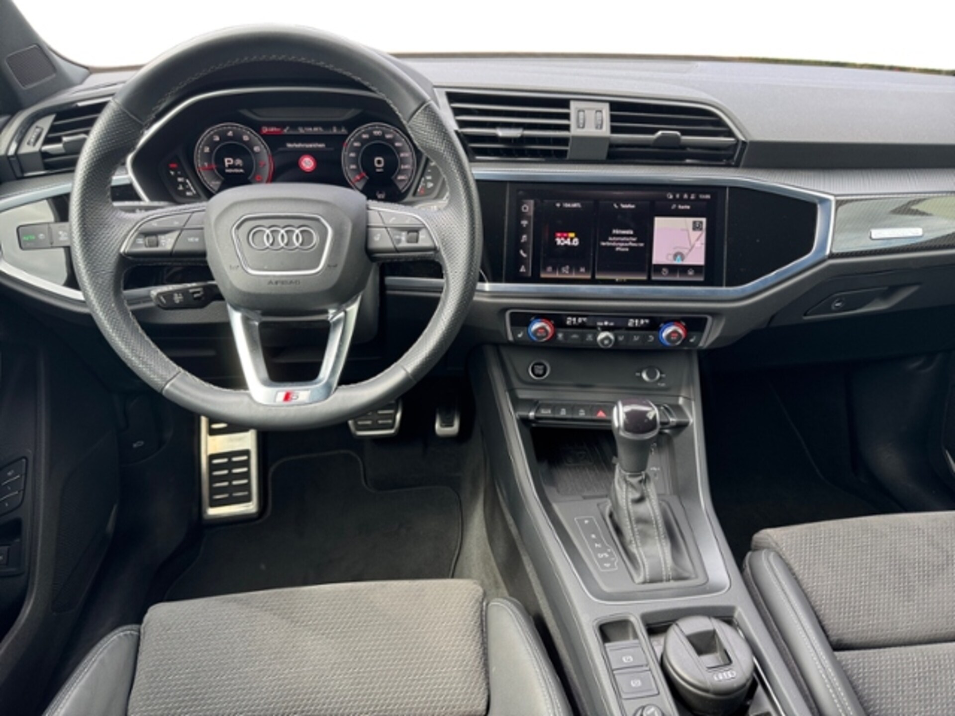 Audi Q3 Sportback S line