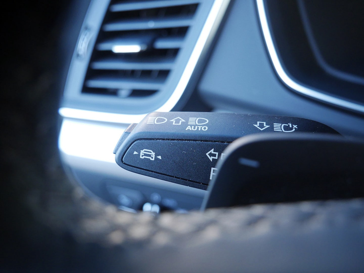 Bild über Audi Q5 40 TFSI quattro S tronic - für weitere Informationen kontaktieren Sie den Audi Partner
