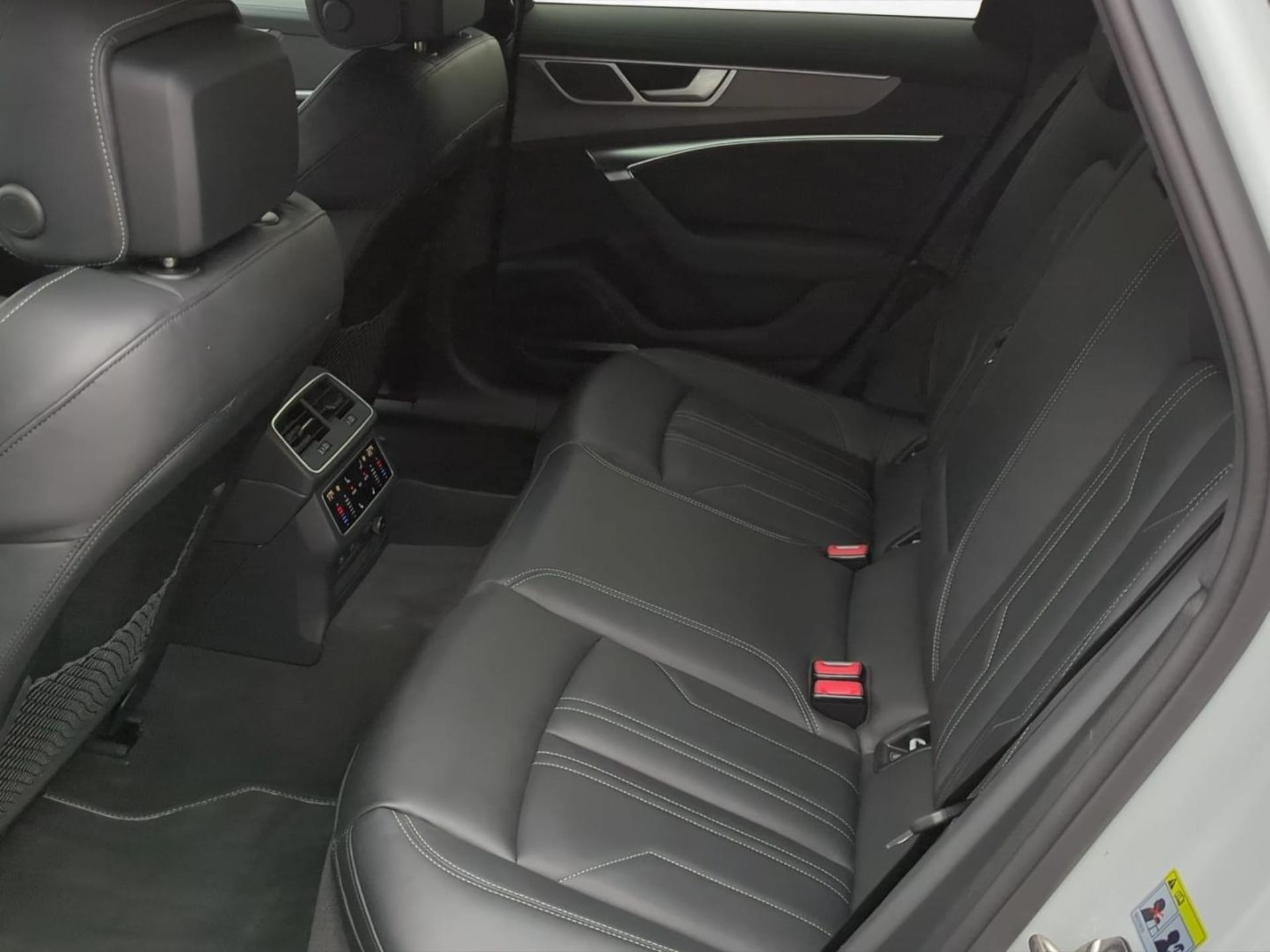 Audi A6 Avant TFSI e Design
