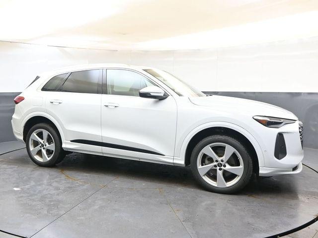 2025 Audi New Q5 Premium Plus - Photo 7