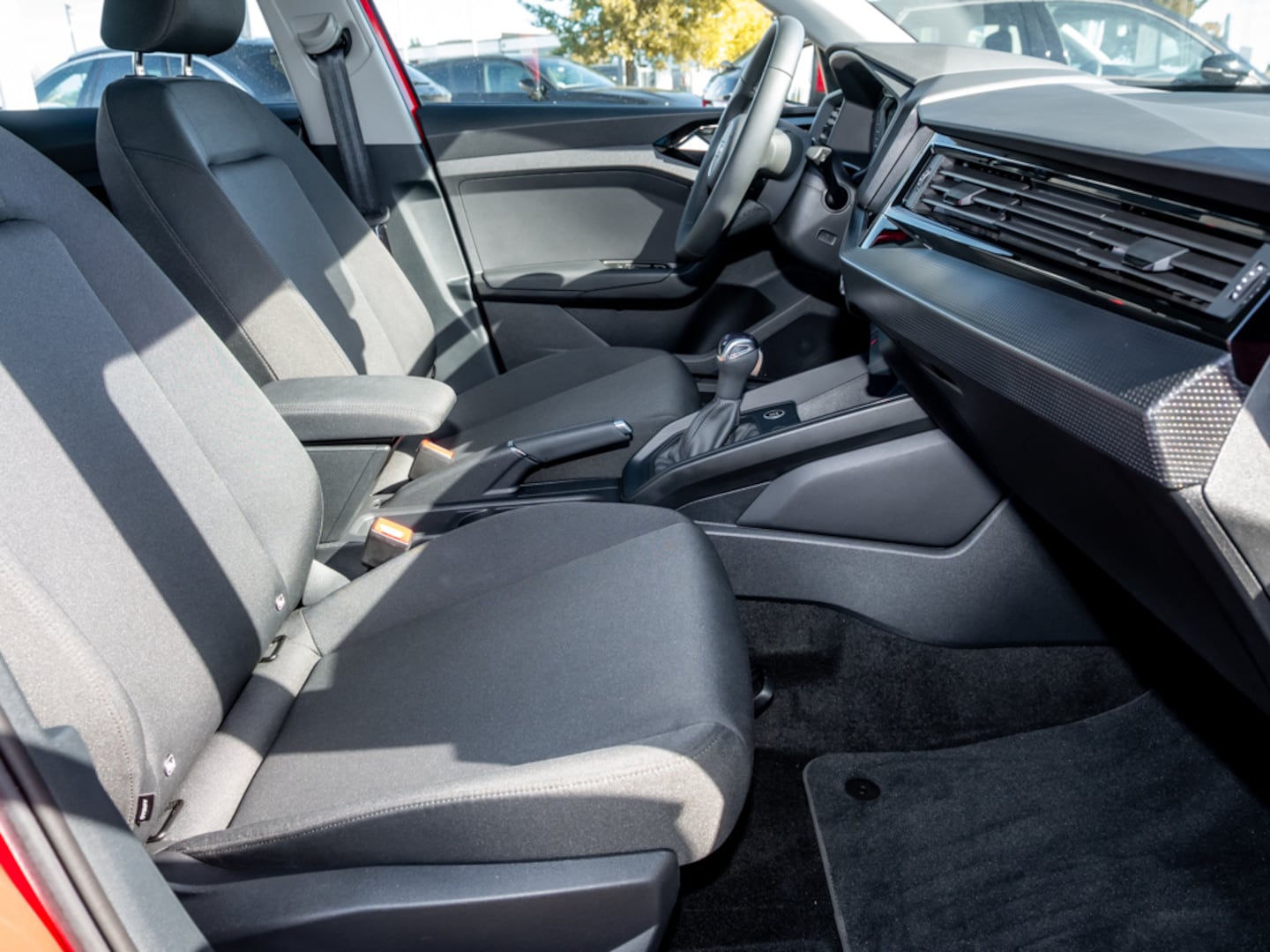 Bild über Audi A1 Sportback advanced 25 TFSI S tronic - für weitere Informationen kontaktieren Sie den Audi Partner