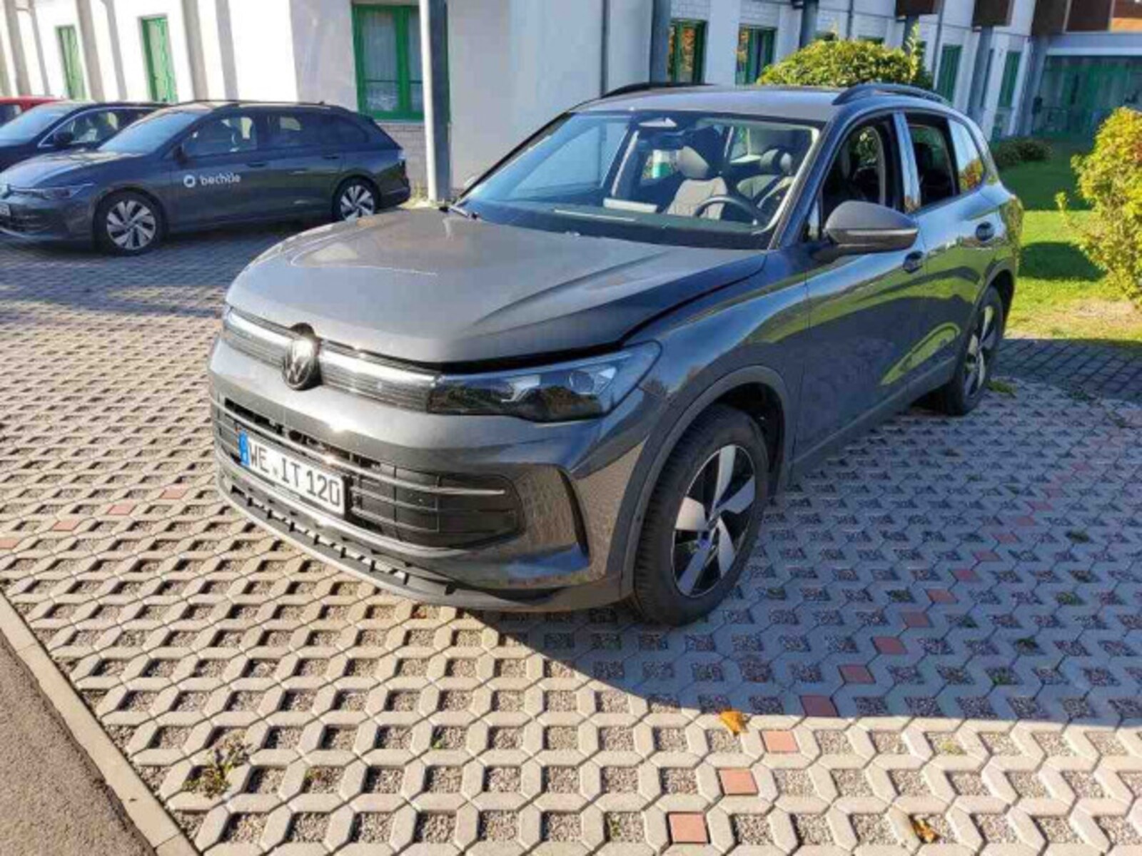 Volkswagen Tiguan – Bild 2
