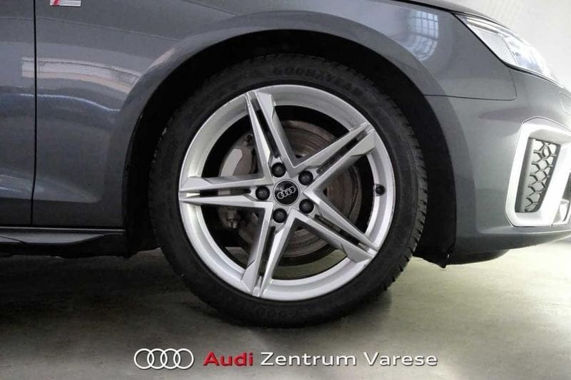 Immagine di Audi A4 Avant S line edition 40 TDI quattro 150 kW (204 CV) S tronic - Vista: for more details contact your dealer