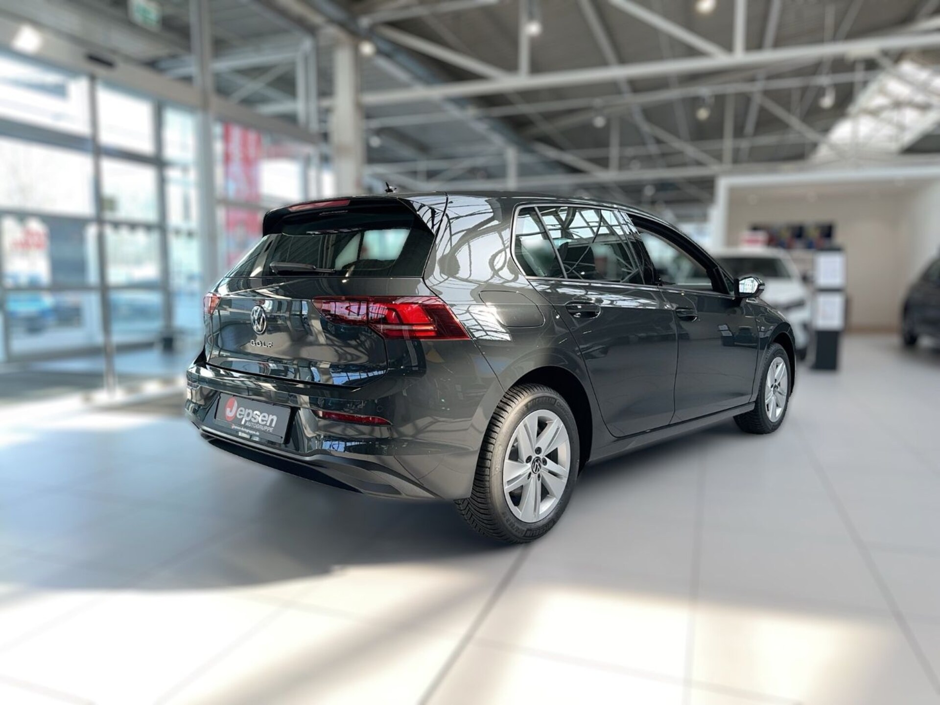 Volkswagen Golf Life