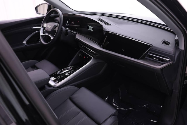 2025 Audi Q5 Premium Plus - Photo 23