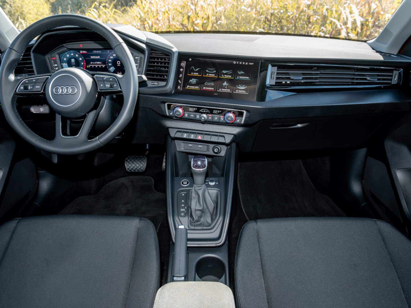 Bild über Audi A1 Sportback advanced 25 TFSI S tronic - für weitere Informationen kontaktieren Sie den Audi Partner