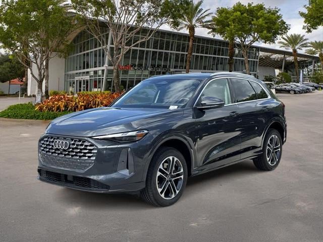 2025 Audi New Q5 Premium's photo