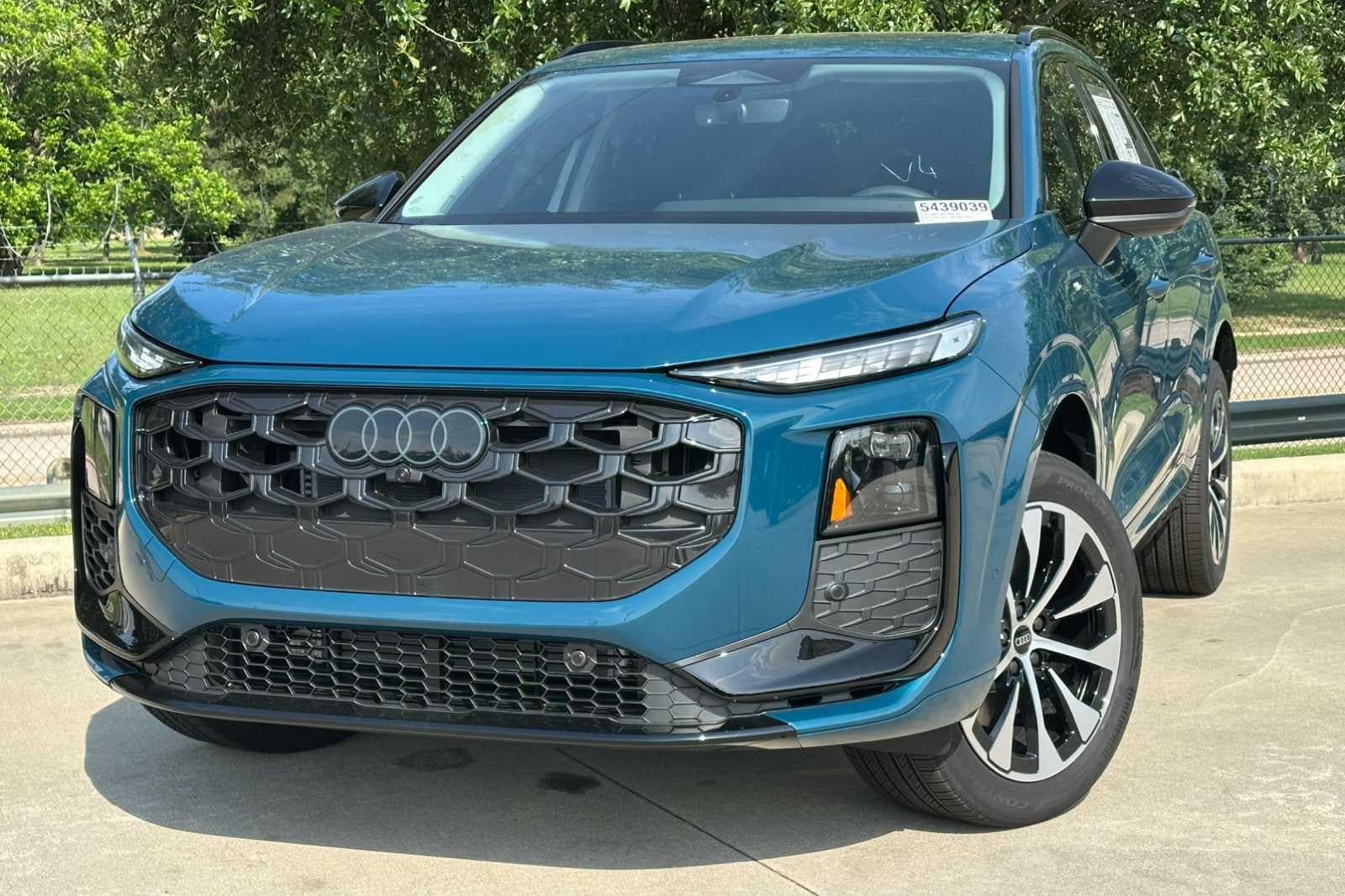 2026 Audi Q3 S line quattro's photo