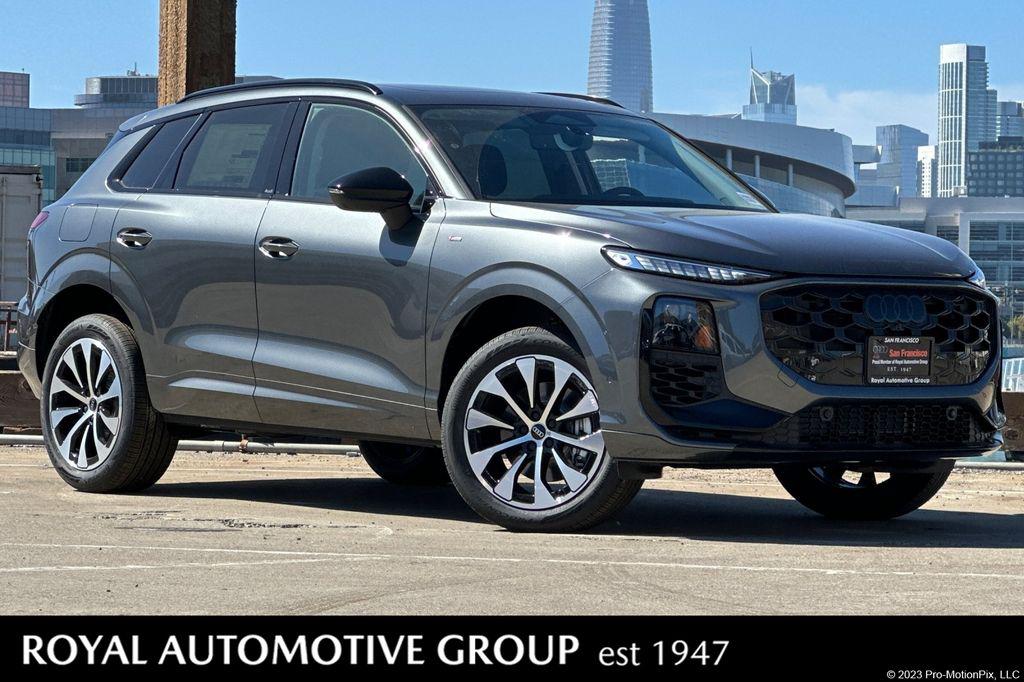 2026 Audi Q3 S line quattro's photo