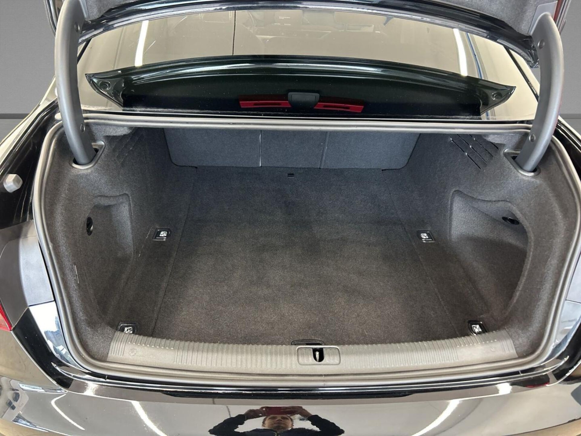 Audi A4 Limousine Advanced