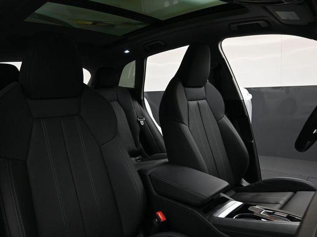 2025 Audi New Q5 Premium Plus - Photo 13