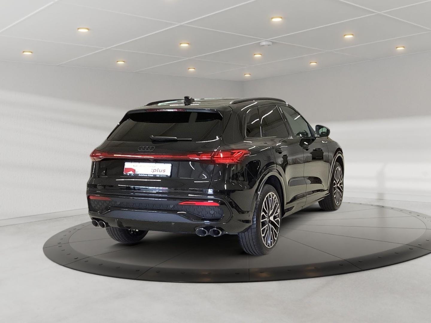 Bild über Audi SQ5 SUV TFSI 270 kW S tronic - für weitere Informationen kontaktieren Sie den Audi Partner