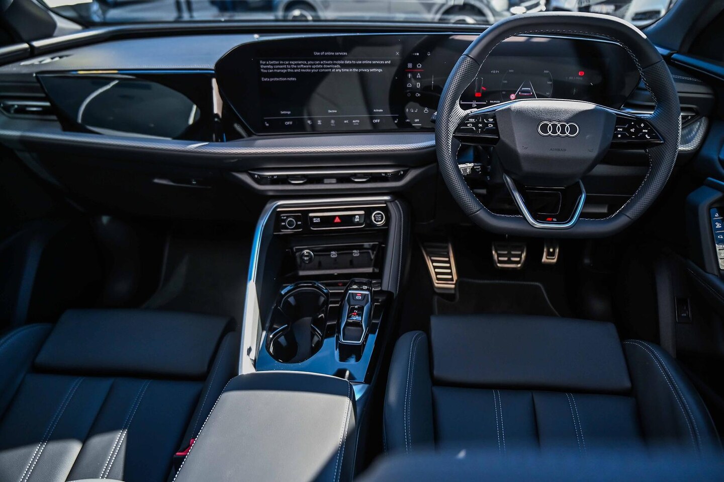 Image about Audi Q5 SUV TDI quattro 150 kW sport