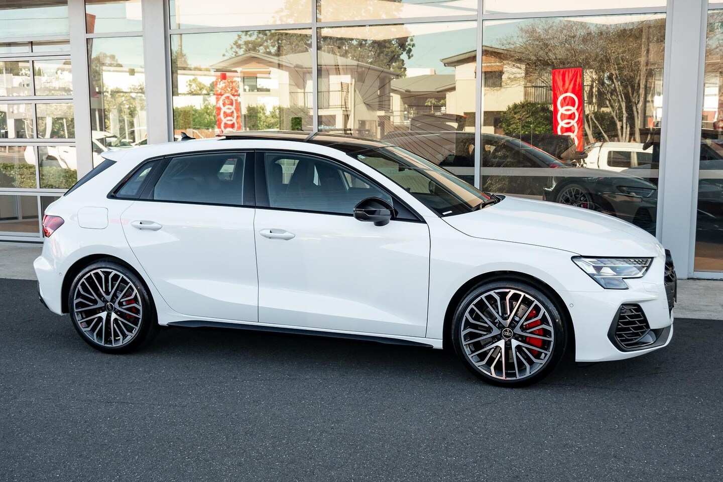 Image about Audi S3 Sportback TFSI quattro S tronic