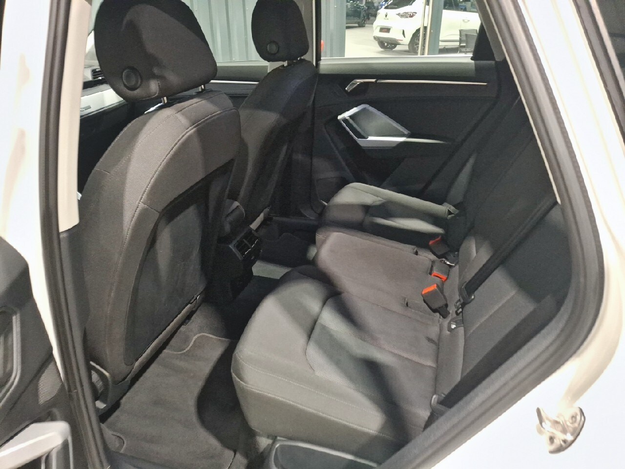 Image about Audi Q3 Business Line 35 TDI 110 kW (150 ch) S tronic