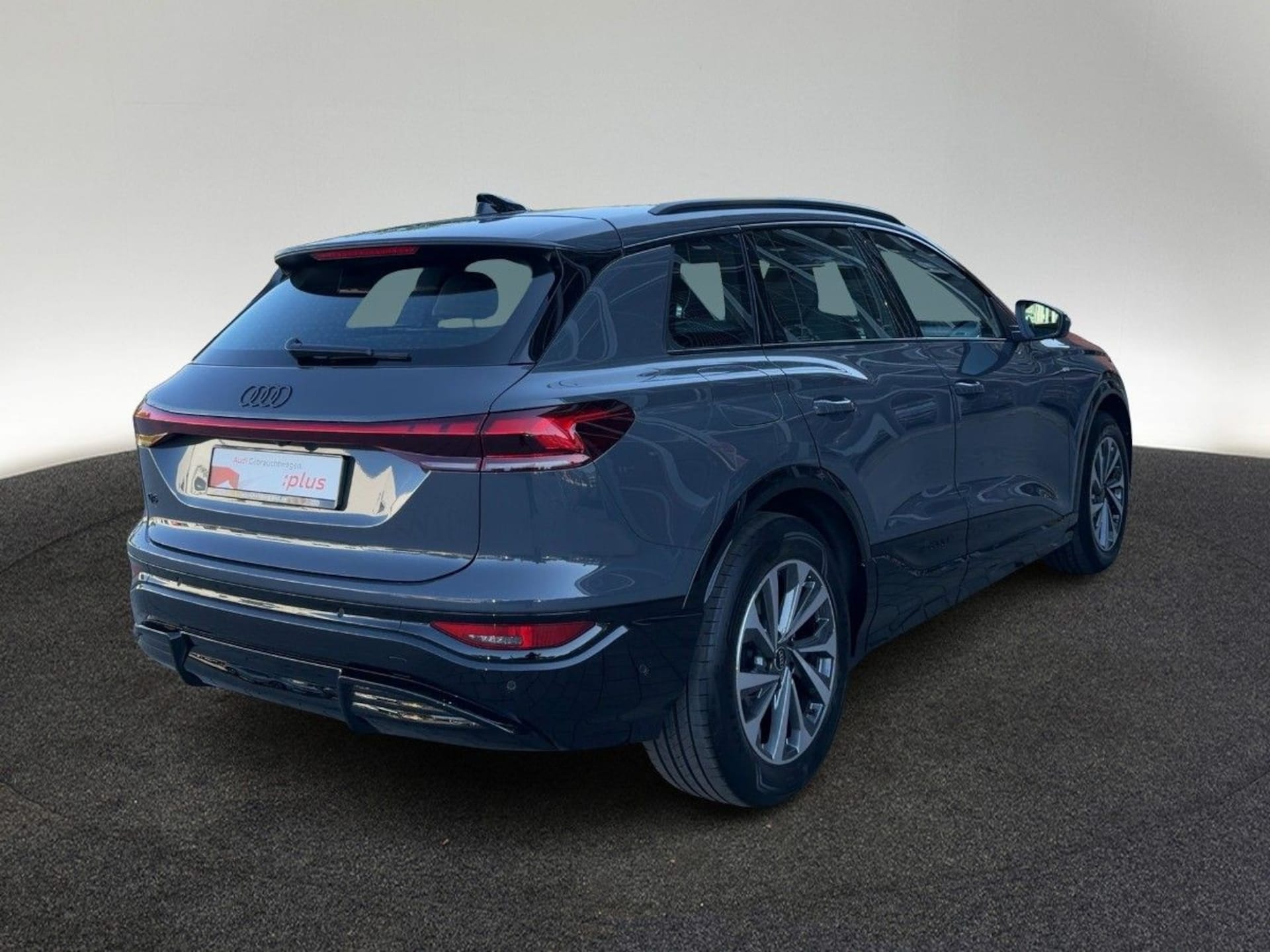 Audi Q6 SUV e-tron